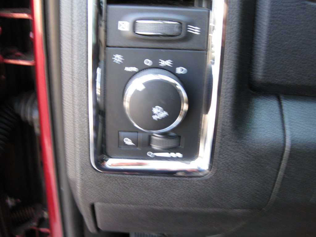 2015 RAM Ram 2500 Pickup Laramie - Photo 17