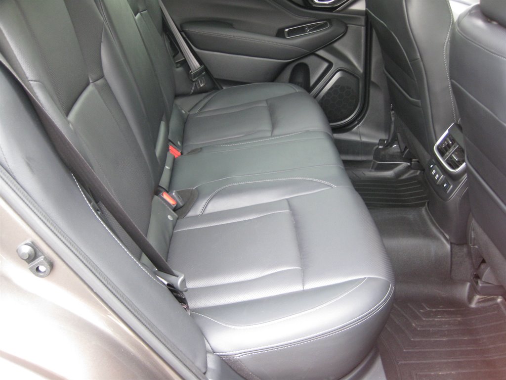 2022 Subaru Outback Limited - Photo 26