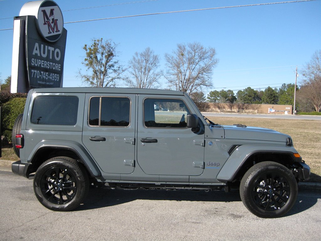 2025 Jeep Wrangler 4xe Sahara 4XE - Photo 9