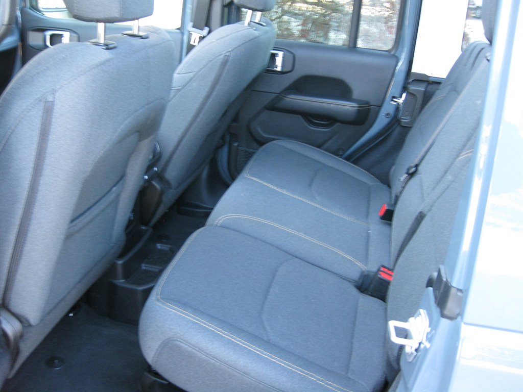 2025 Jeep Wrangler 4xe Sahara 4XE - Photo 33