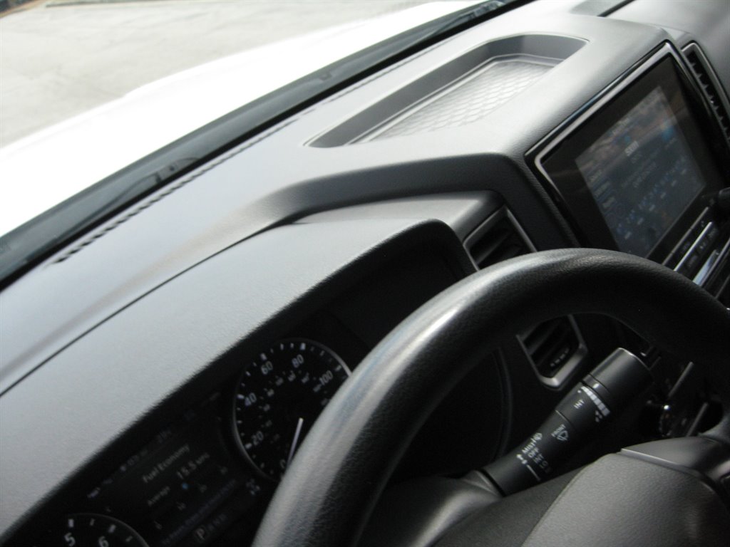 2022 Nissan Frontier SV - Photo 22