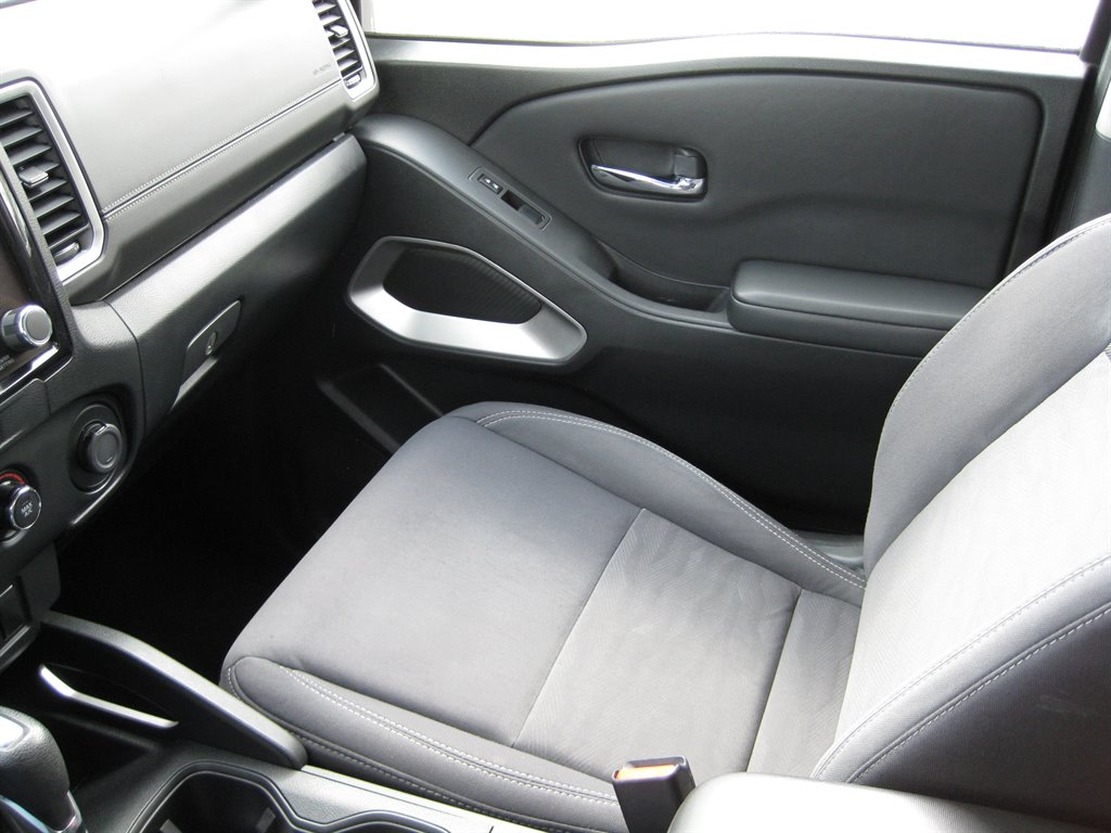 2022 Nissan Frontier SV - Photo 25