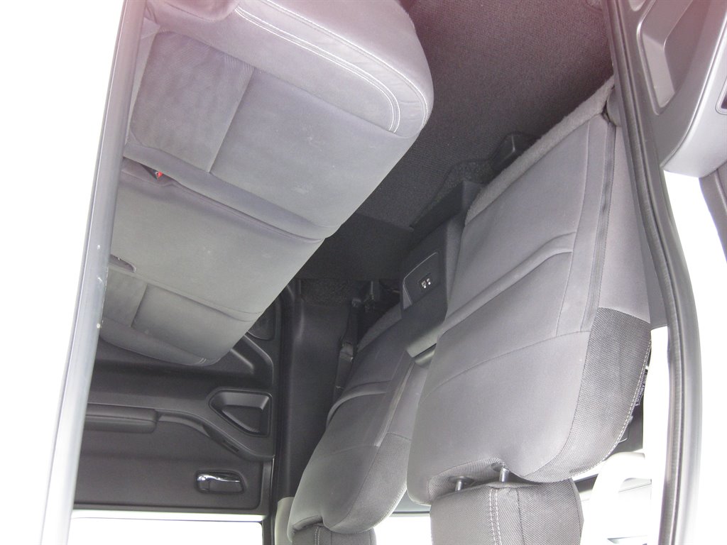 2022 Nissan Frontier SV - Photo 26