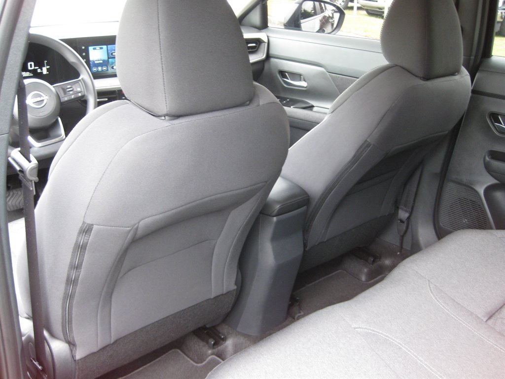 2026 Nissan KICKS SR - Photo 24