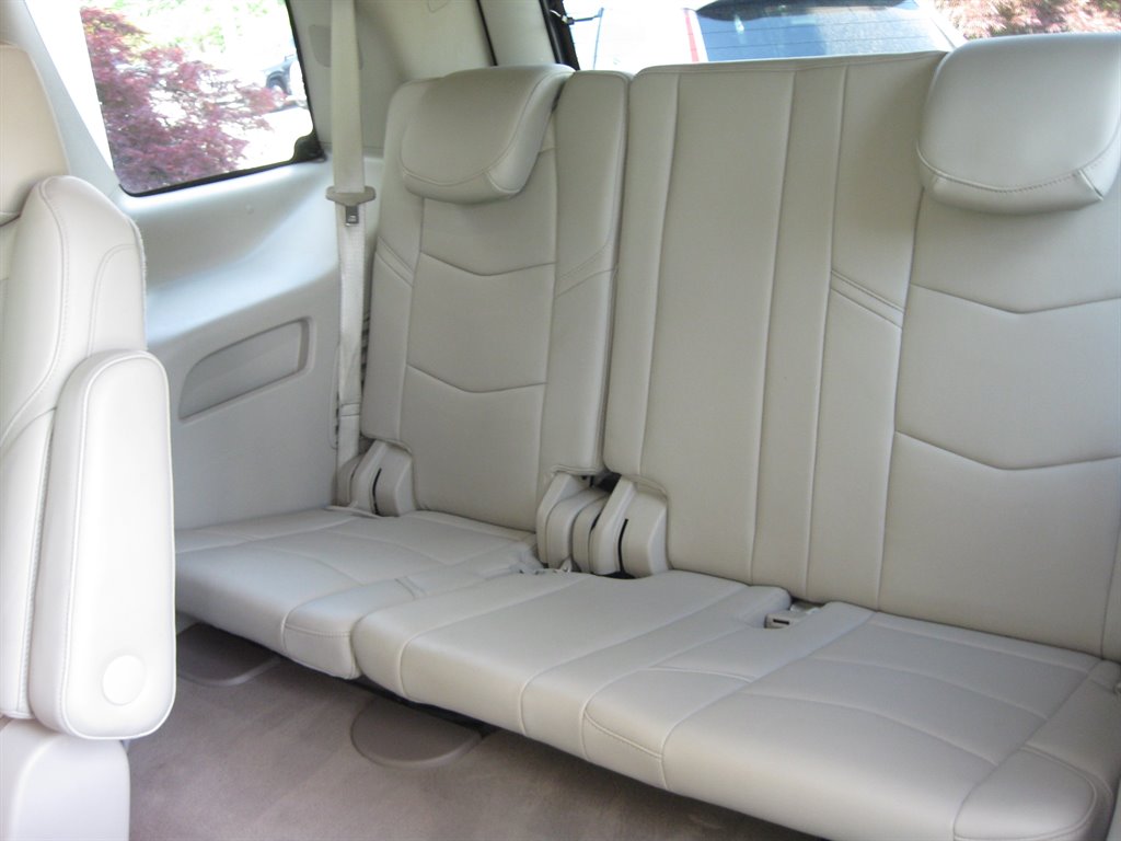 2020 Cadillac Escalade Premium Luxury - Photo 34