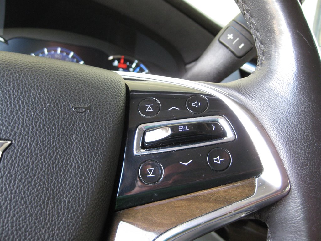 2020 Cadillac Escalade Premium Luxury - Photo 19