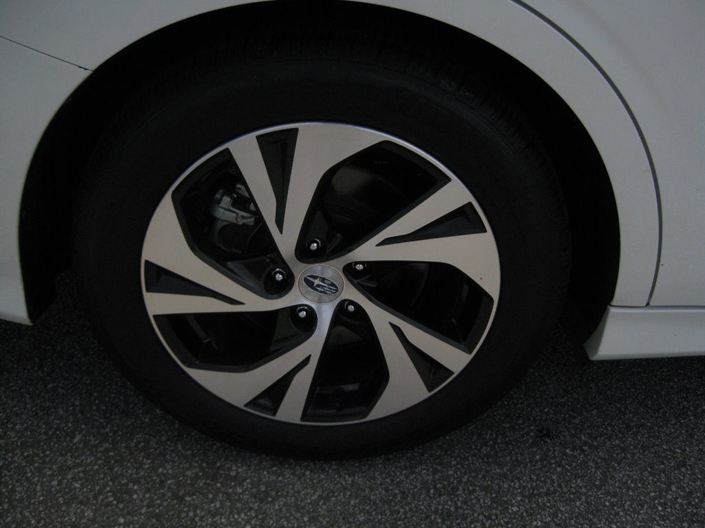 2024 Subaru Legacy Premium - Photo 9