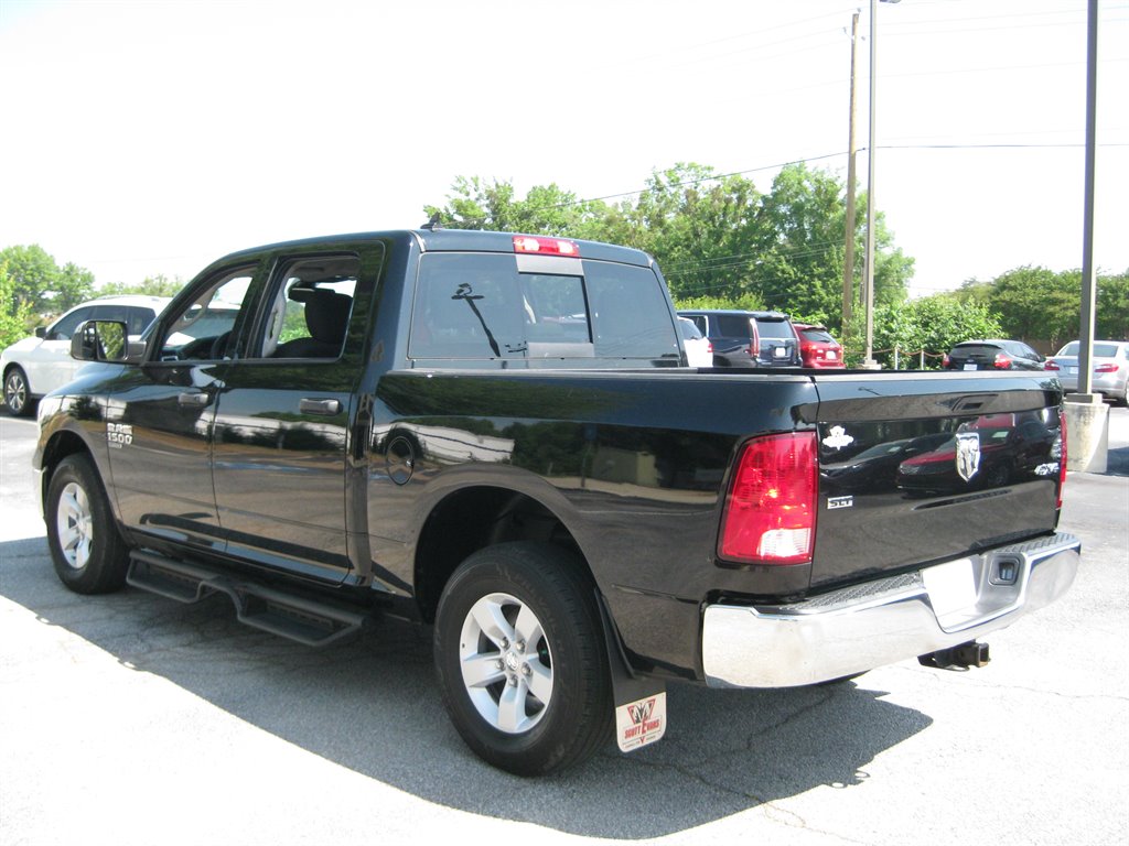 2023 RAM Ram 1500 Classic SLT - Photo 6