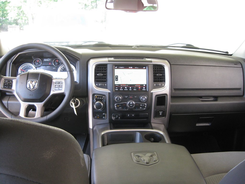 2023 RAM Ram 1500 Classic SLT - Photo 31
