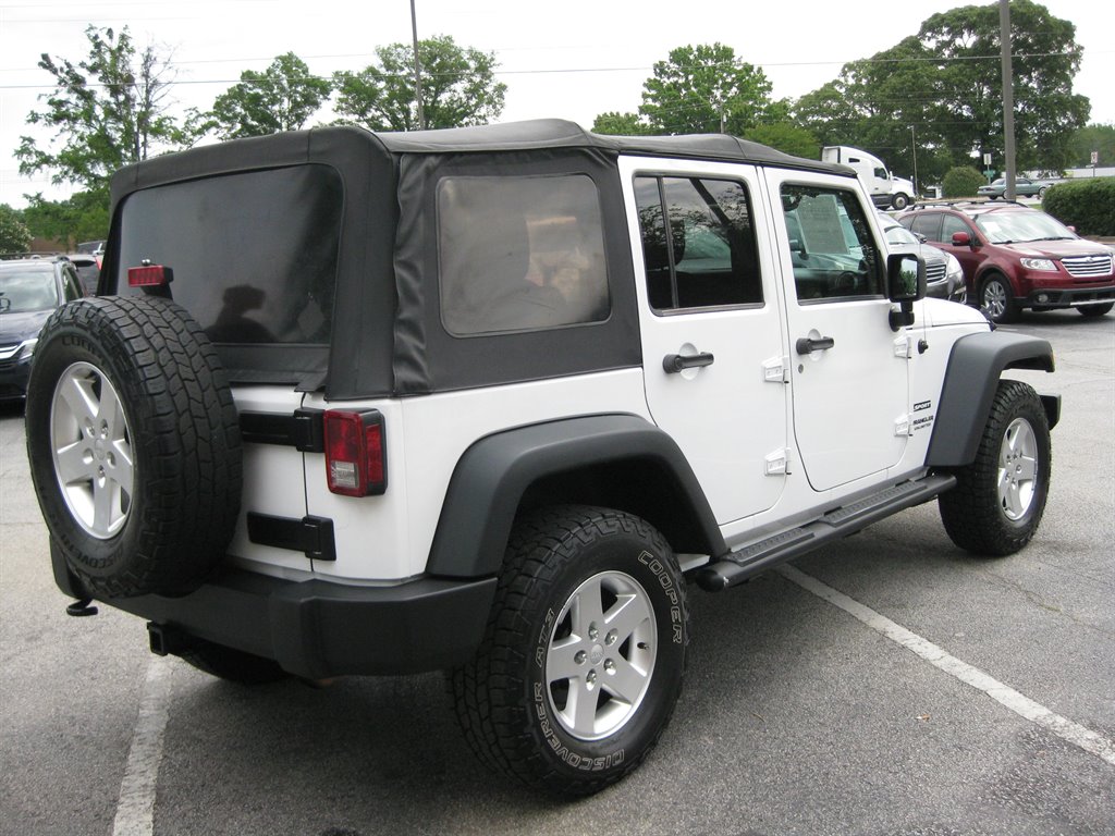 2013 Jeep Wrangler Unlimited Sport - Photo 10