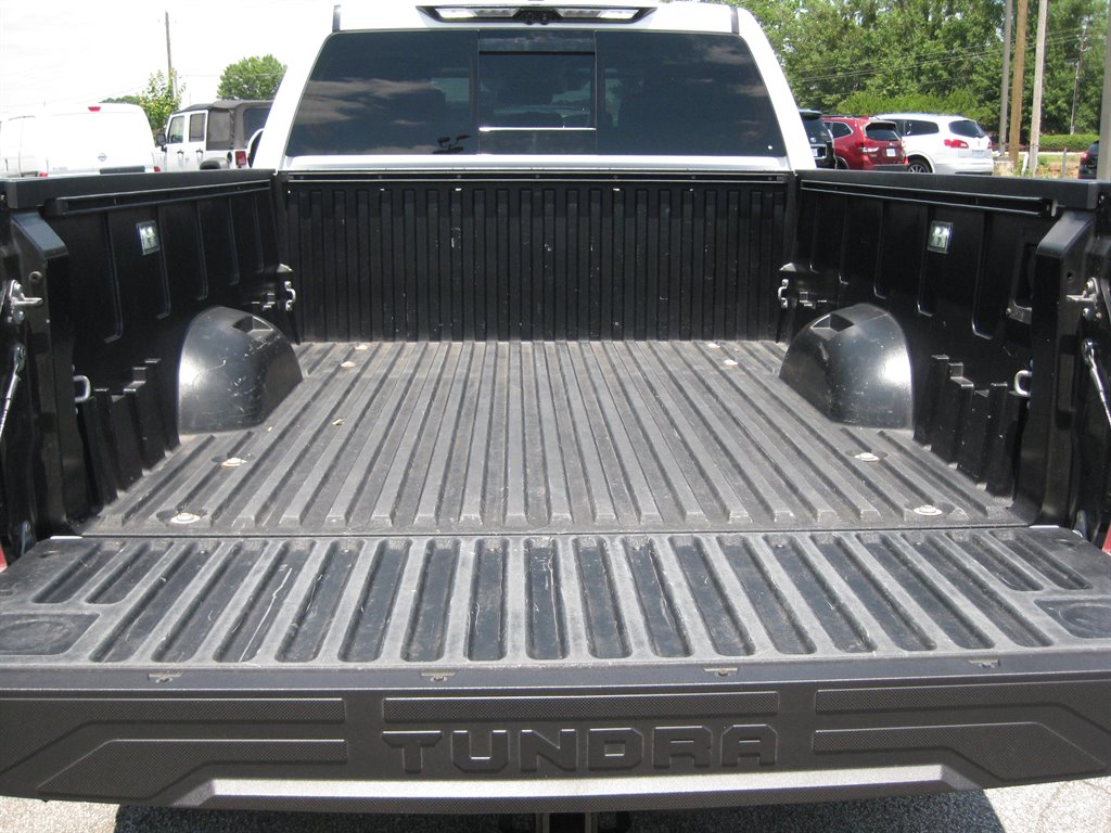 2022 Toyota Tundra Limited - Photo 11