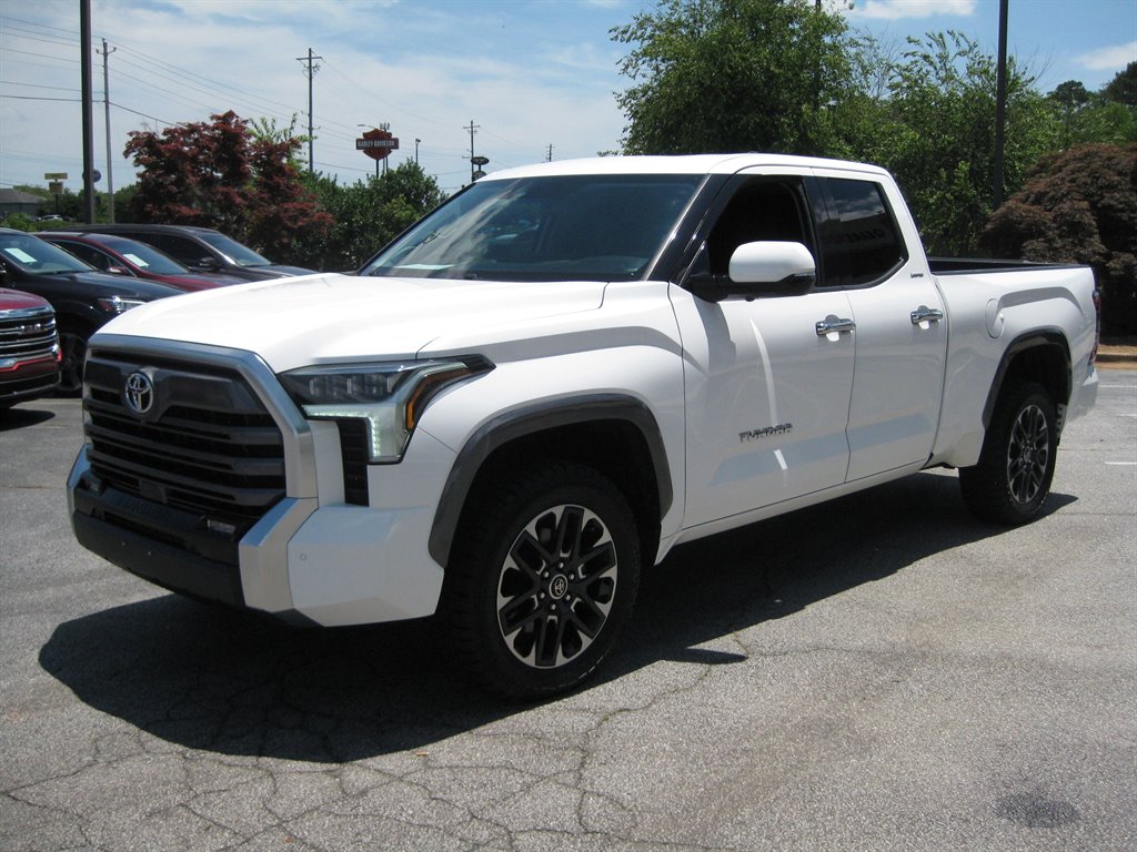 2022 Toyota Tundra Limited - Photo 8