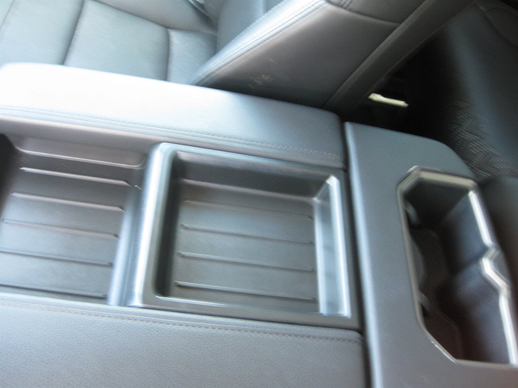 2022 Toyota Tundra Limited - Photo 24