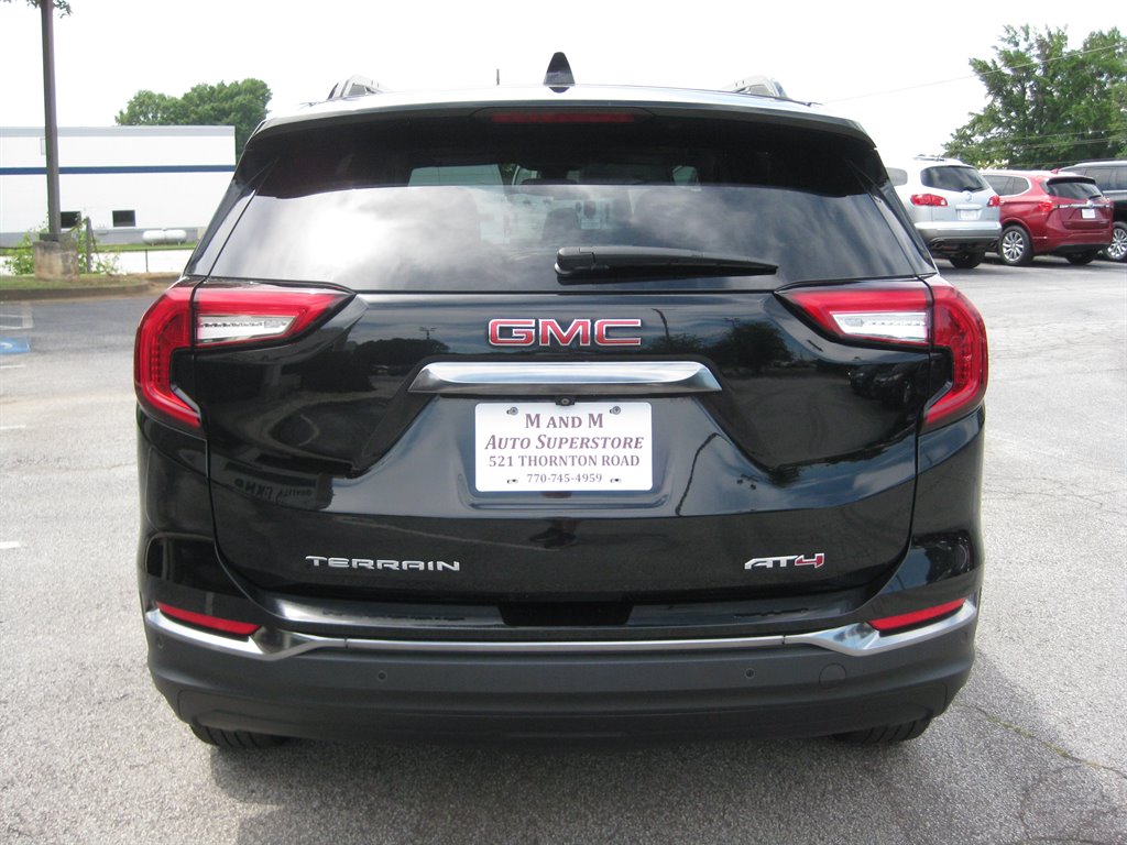 2022 GMC Terrain AT4 - Photo 6
