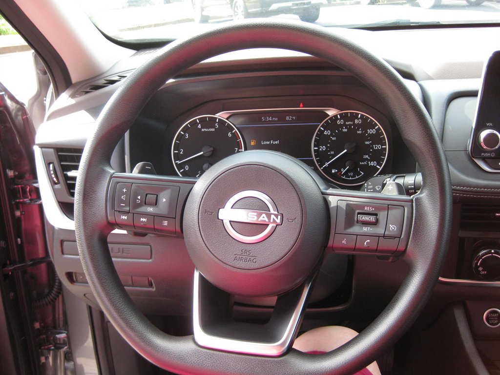 2023 Nissan Rogue S - Photo 11