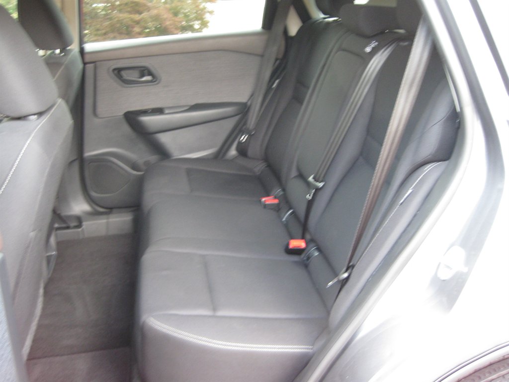 2023 Nissan Rogue S - Photo 29