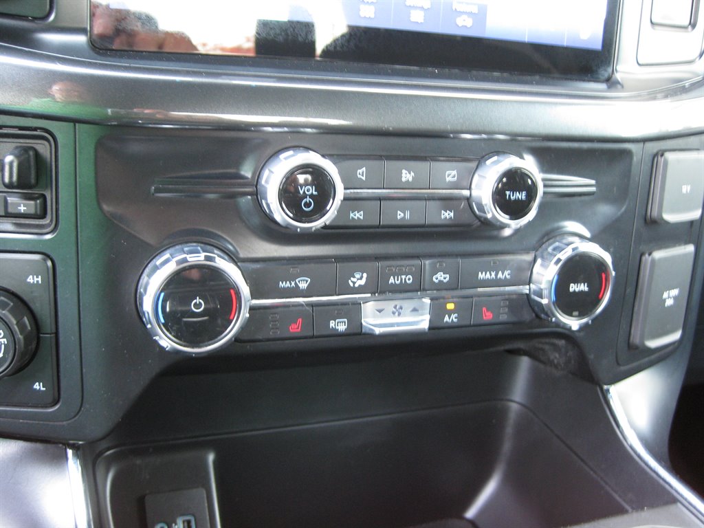 2022 Ford F-150 XLT - Photo 26