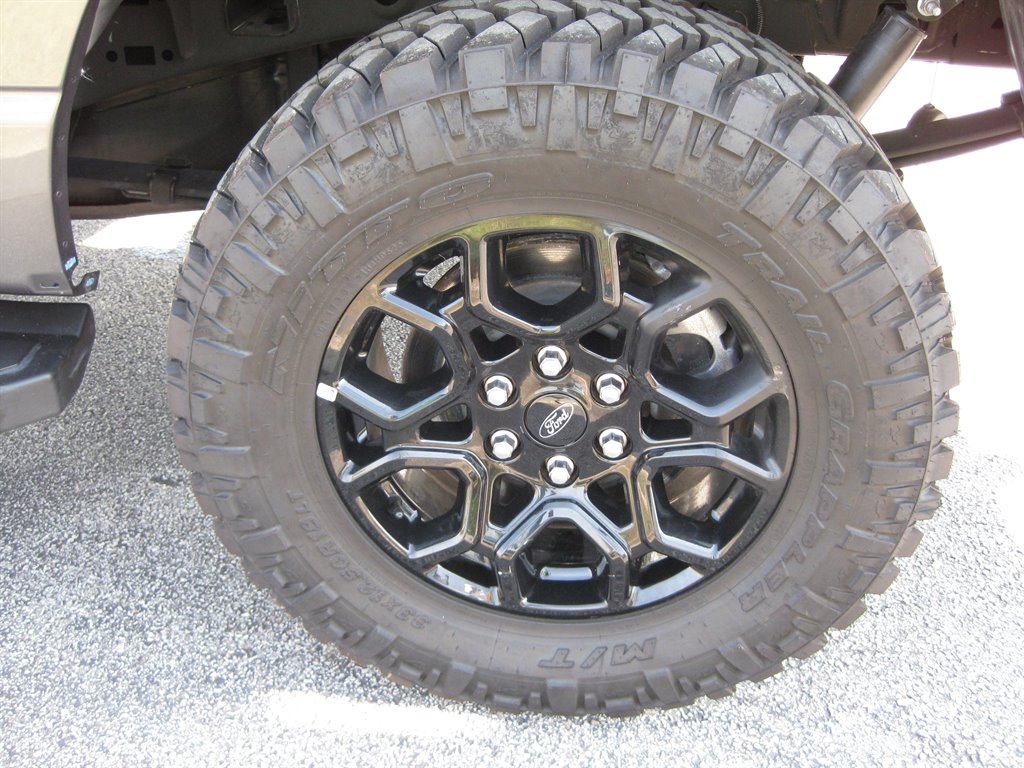 2022 Ford F-150 XLT - Photo 13