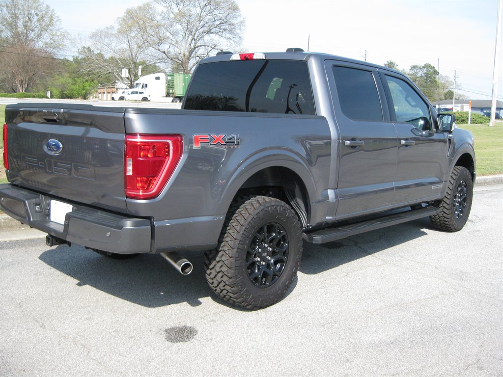 2022 Ford F-150 XLT - Photo 7